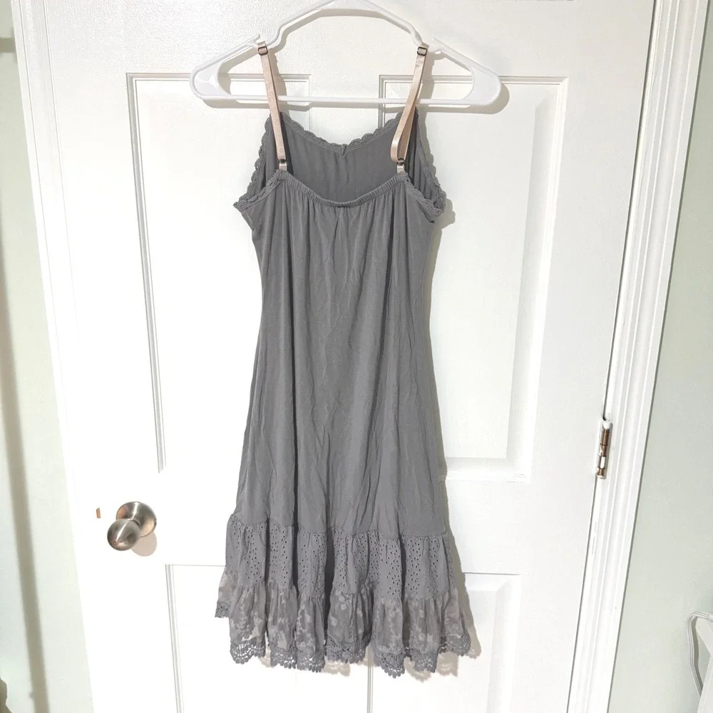 Matilda Jane Gray Lace Trim Ruffle Hem Slip Dress Womens Medium Eyelet Boho